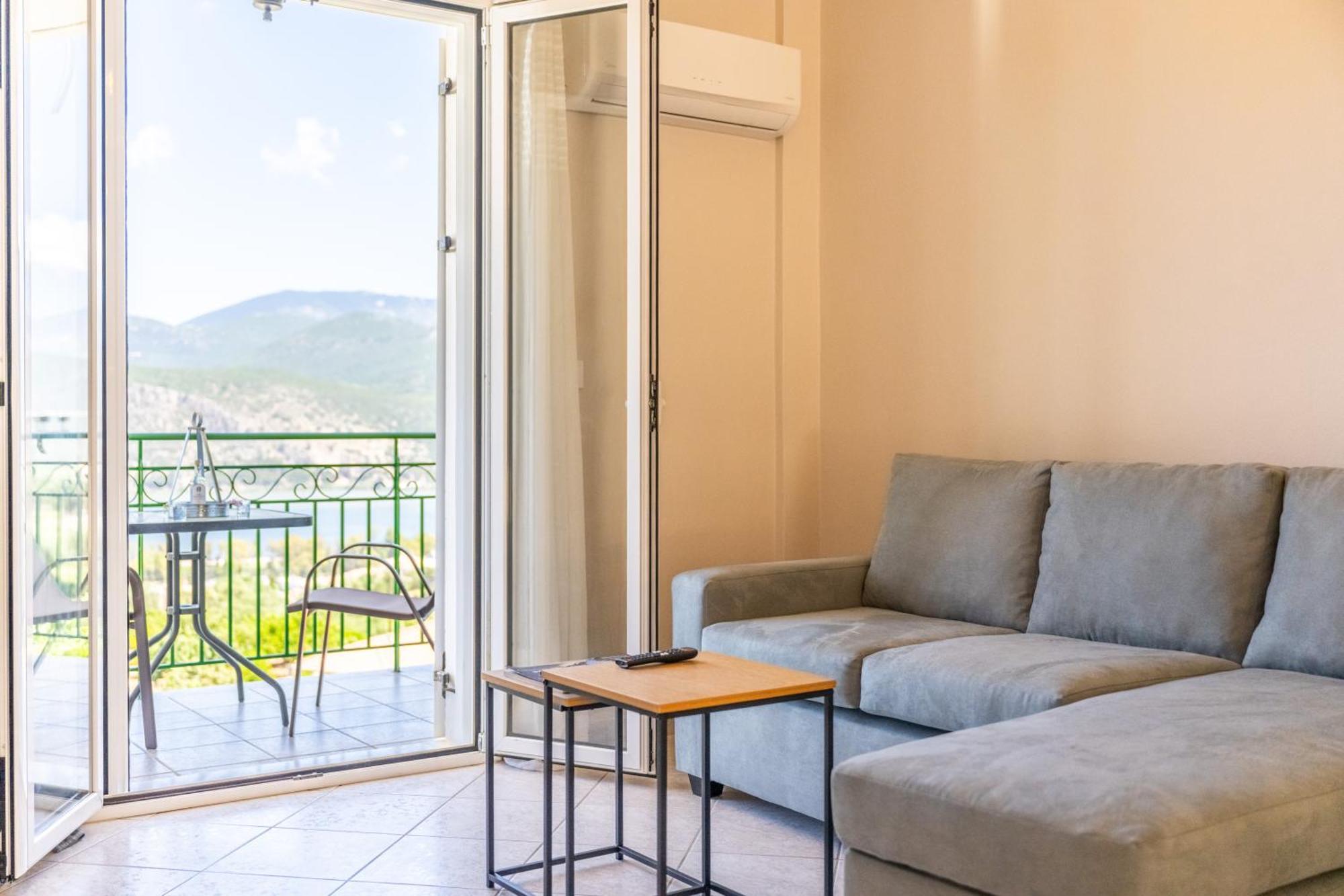 Apaggio Di Argostoli Apartments - Private Parking & Sea View Exterior photo